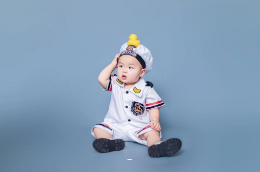 林州宝宝老摇头怎么回事