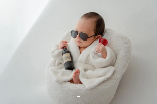 林州宝宝不哭不闹正常吗 林州宝宝不哭不闹正常吗